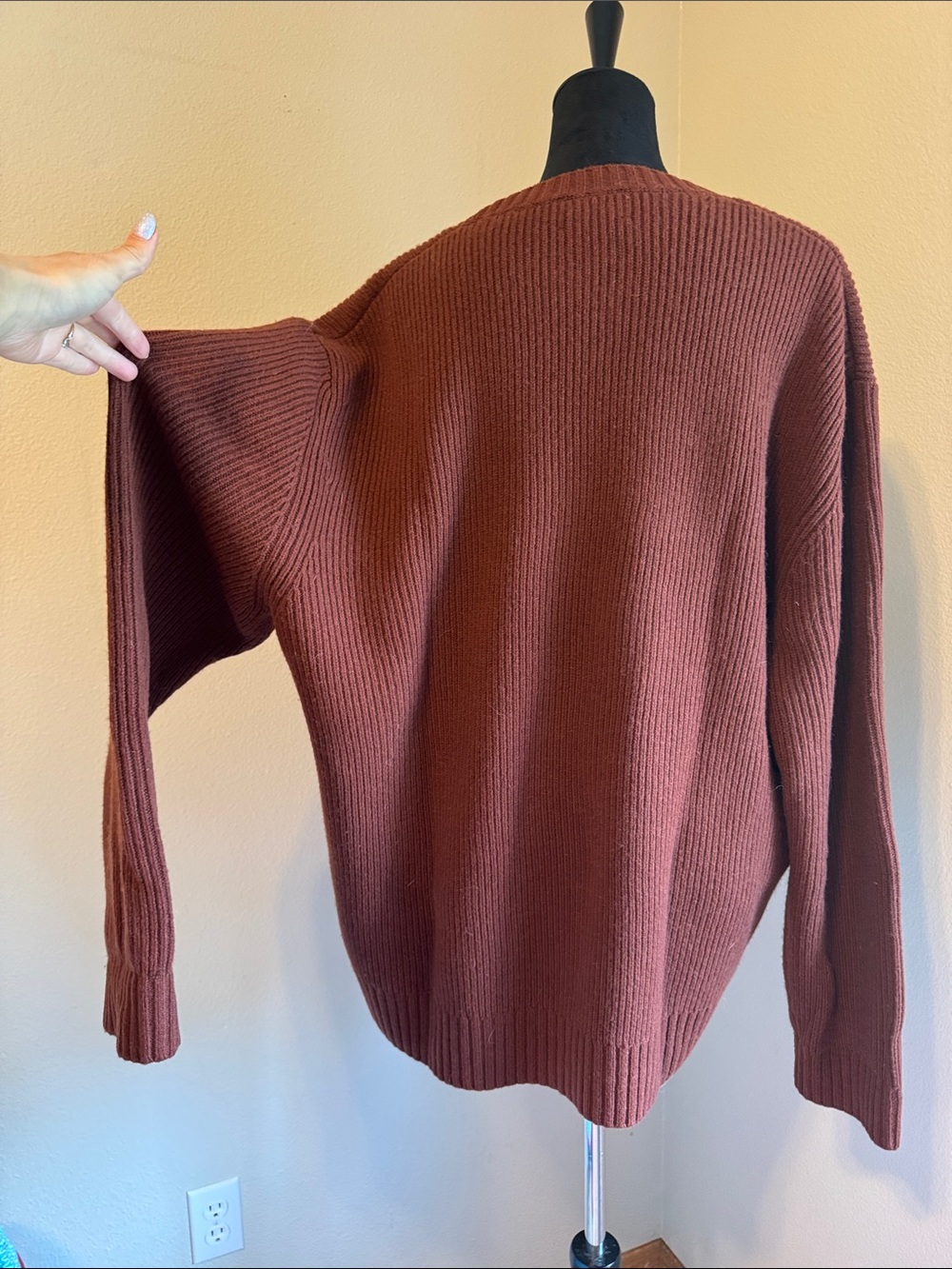 Pendleton 100% Merino Wool Sweater in Rust Brown